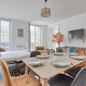 Joli Champs Elysees - 6p Appartement Parijs