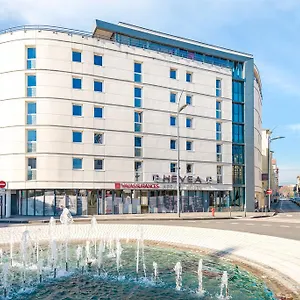 https://hevea-appart-hotel.hotels-rhonealpes.com